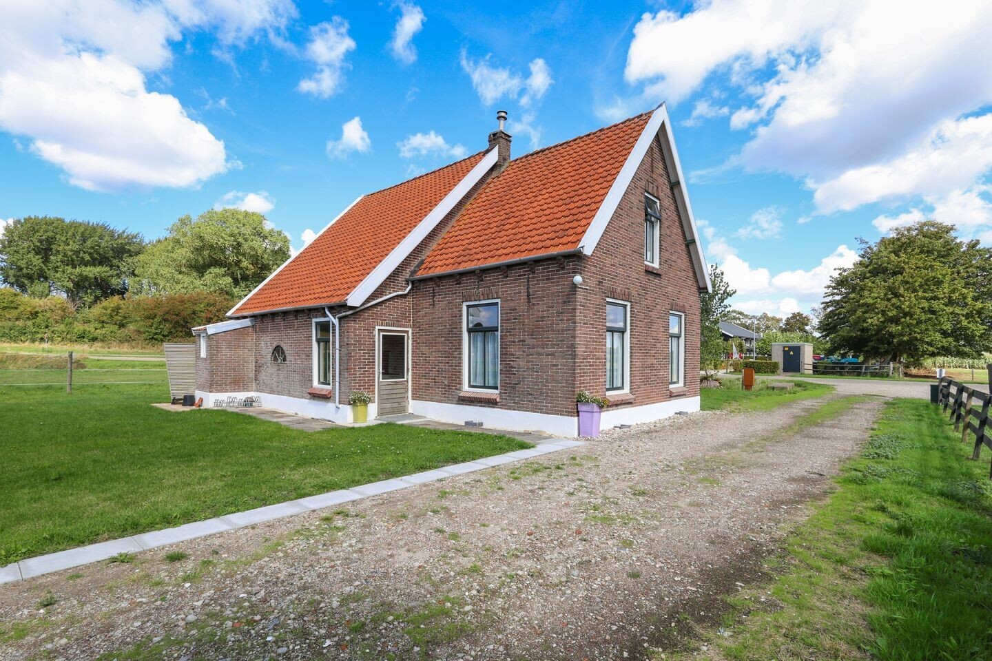 Vrijstaande woning te koop: Bollaarsdijk 2, Oostvoorne