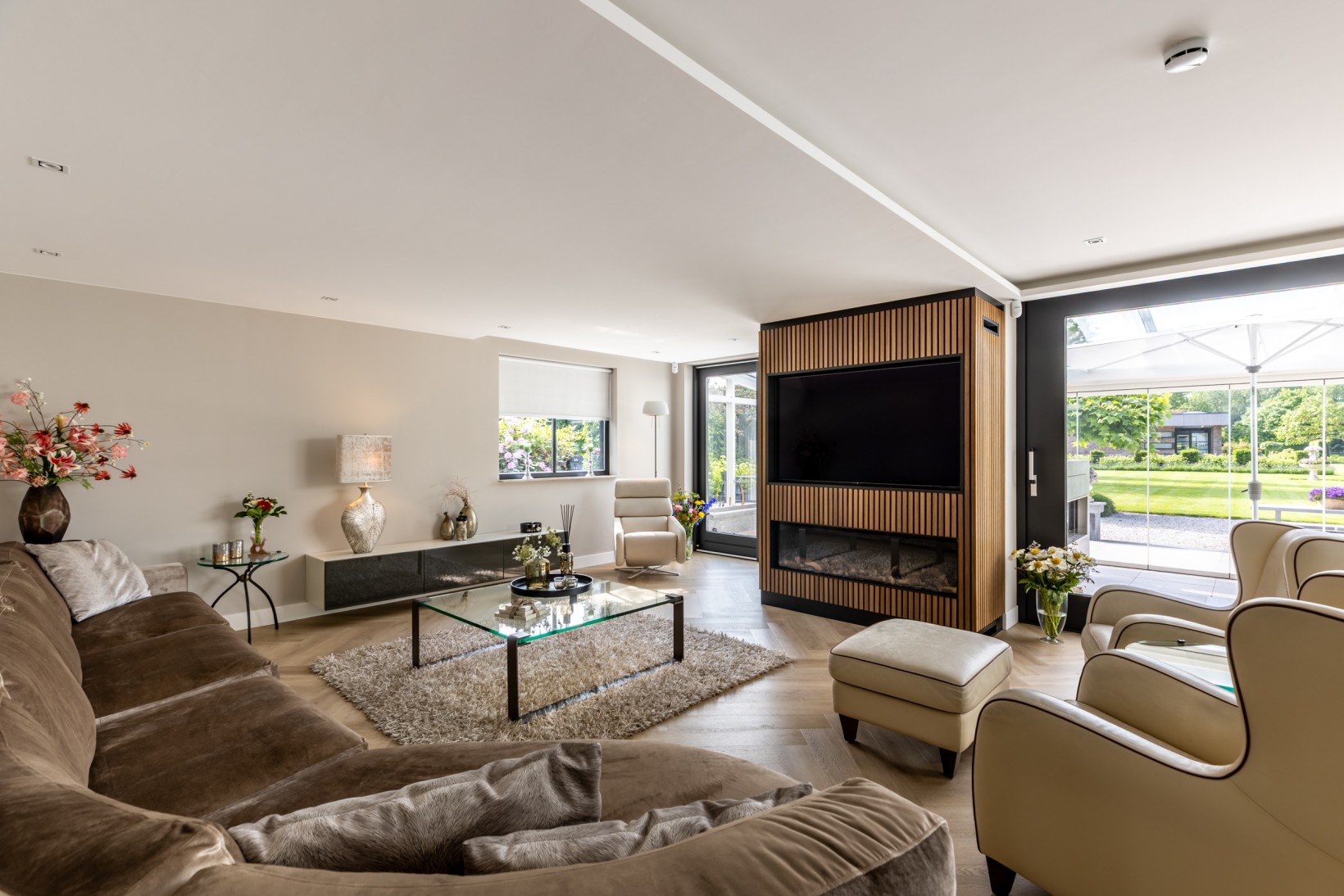 Vrijstaande woning te koop: Molendijk 8, Oostvoorne
