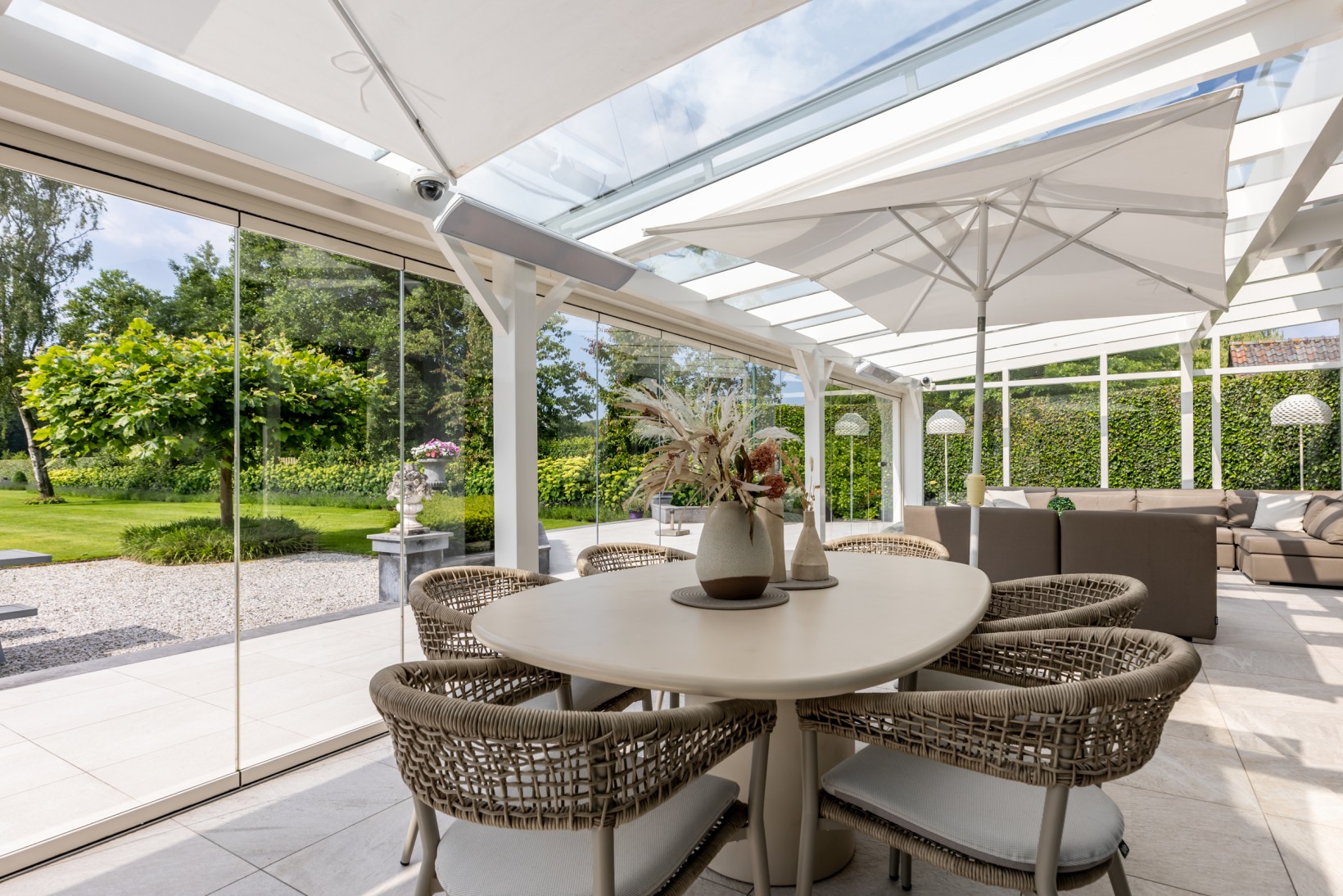 Vrijstaande woning te koop: Molendijk 8, Oostvoorne