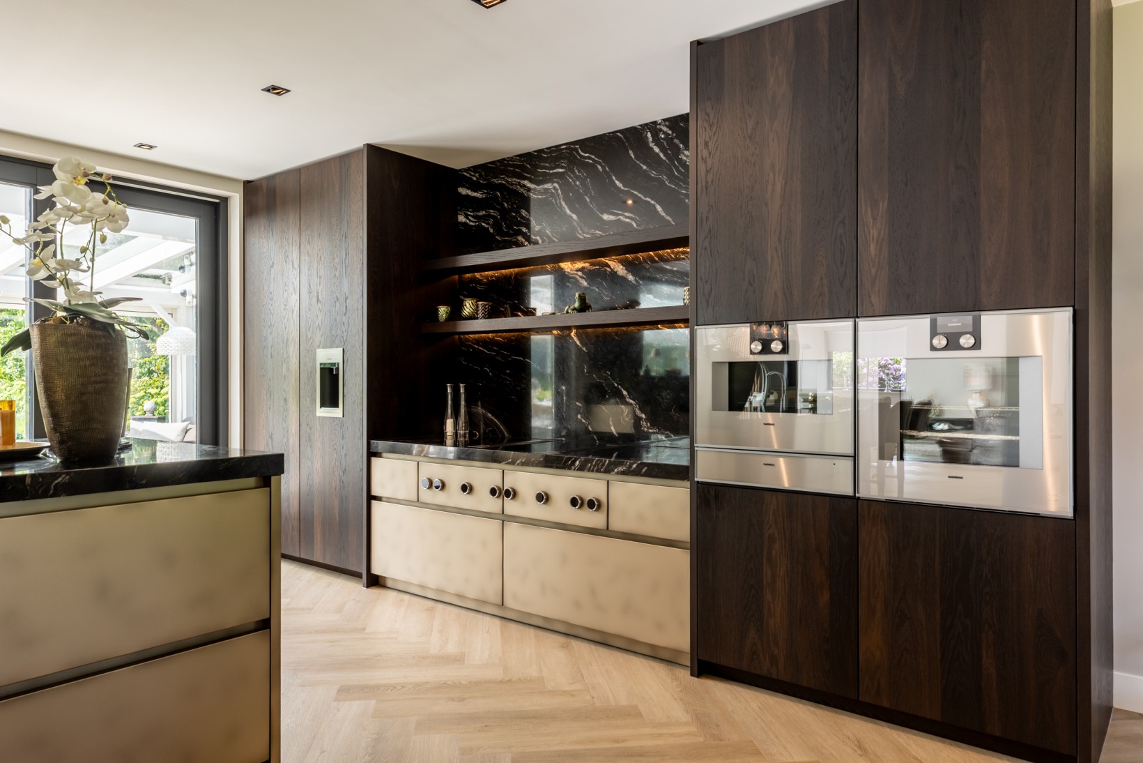 Vrijstaande woning te koop: Molendijk 8, Oostvoorne