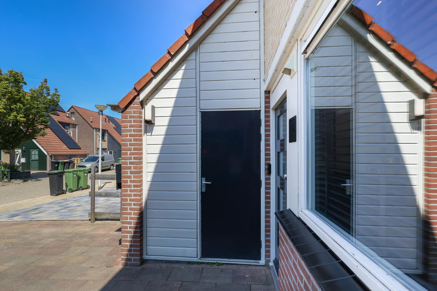 Tussenwoning te koop: Kruisbooglaan 72, Oostvoorne