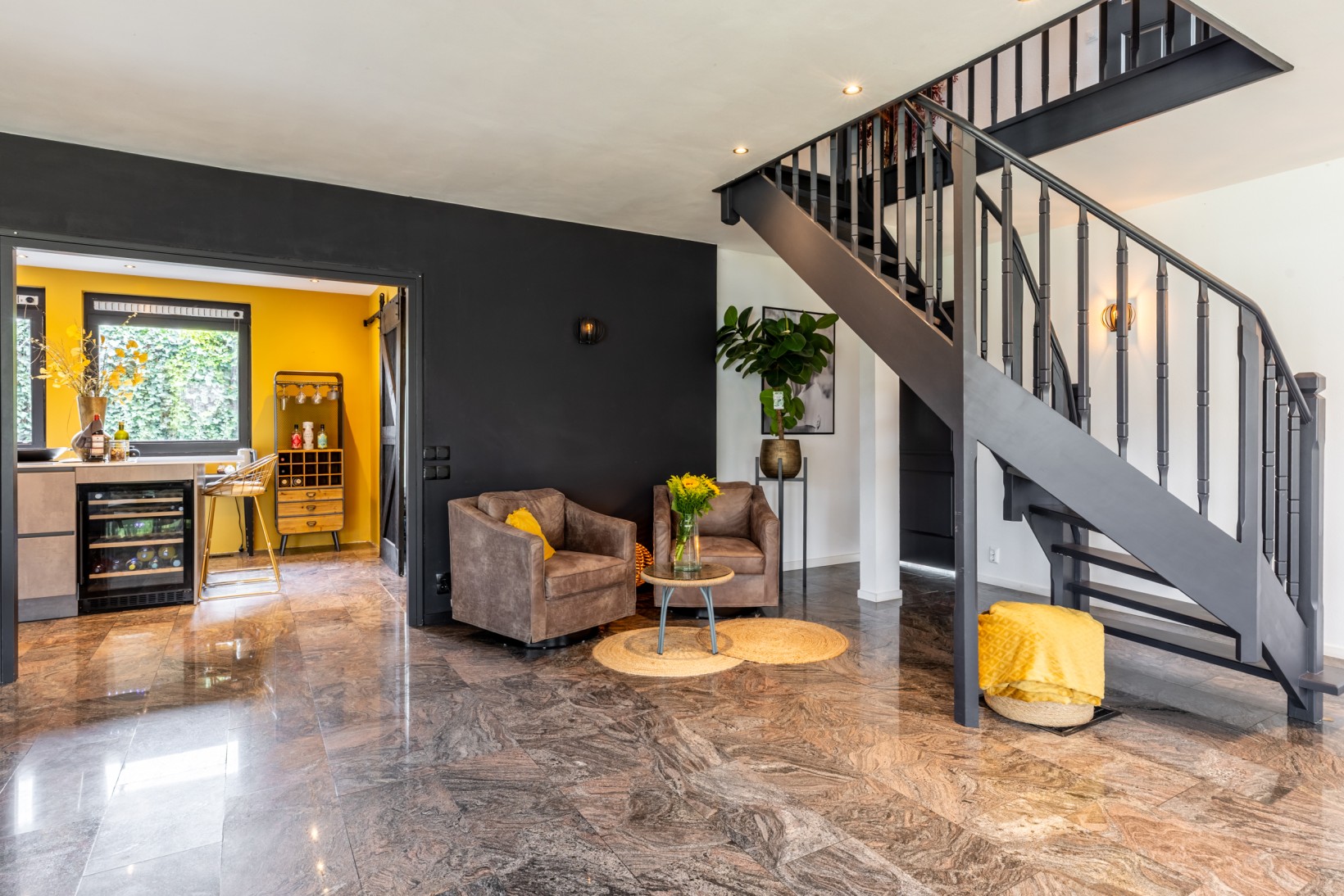 Vrijstaande woning te koop: Voorweg 42, Oostvoorne