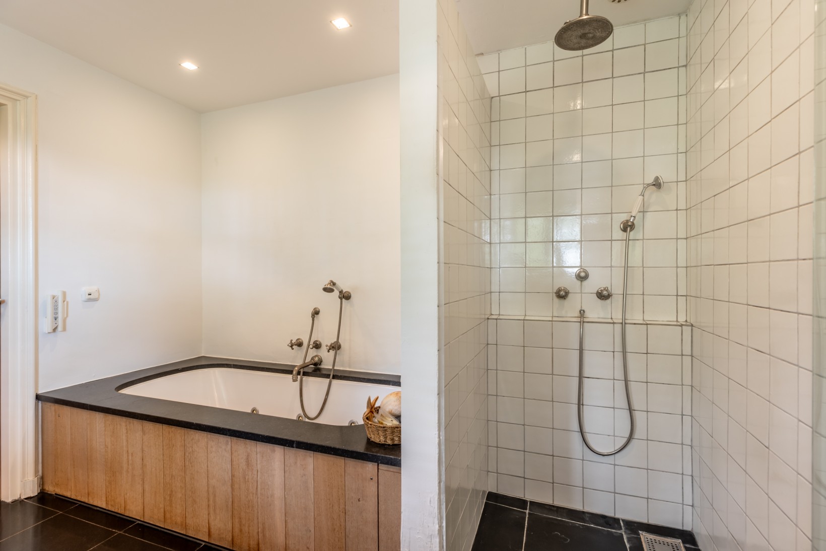 Vrijstaande woning te koop: Kruislaan 1A, Oostvoorne