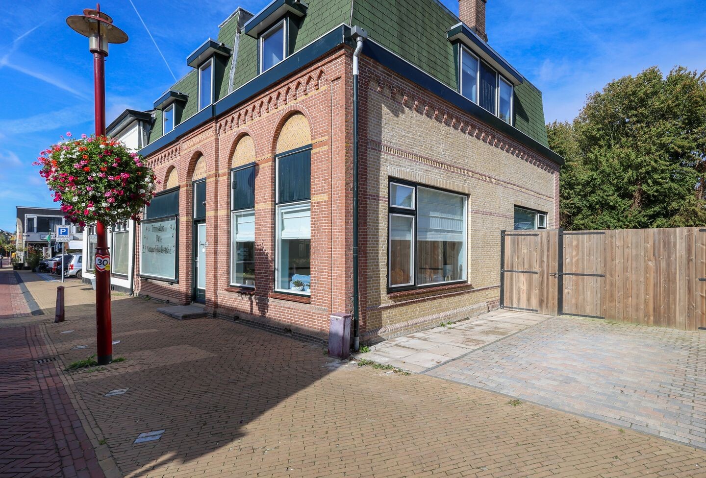 Twee-onder-één-kap te koop: Dorpsweg 48, Rockanje