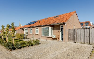 W de Waalst. 16