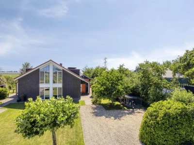 Voorweg 1-C