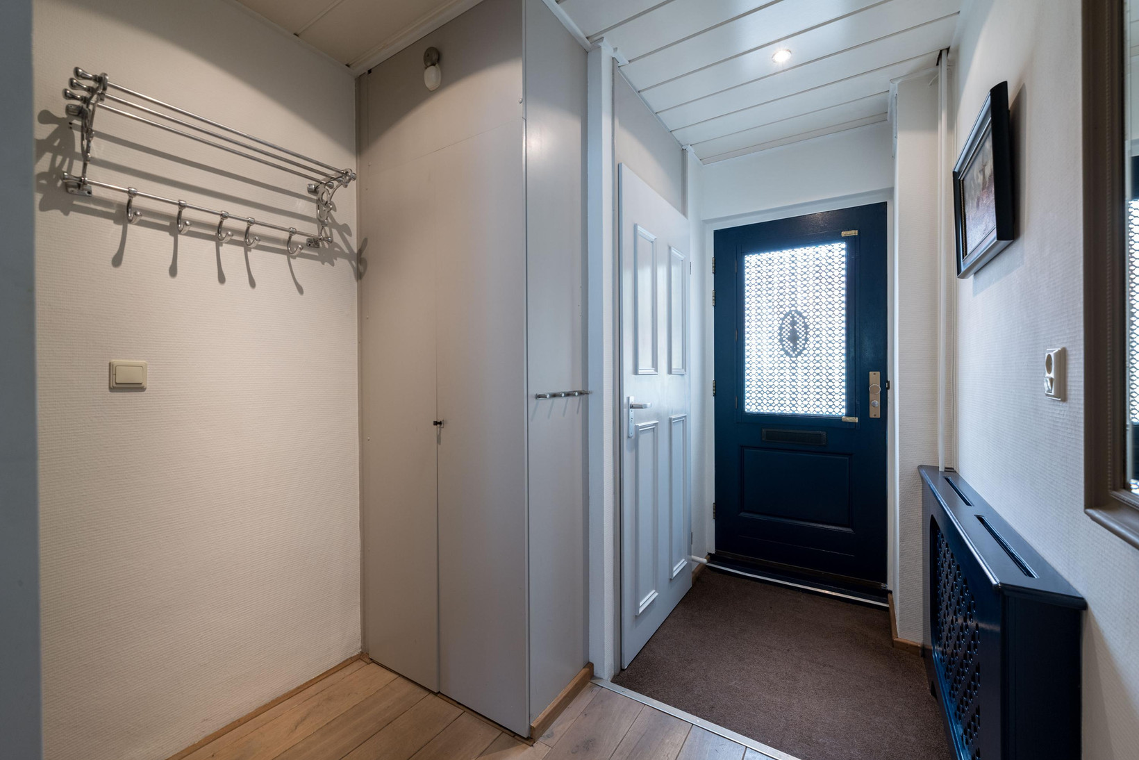 Tussenwoning te koop: Julianalaan 43, Zwartewaal