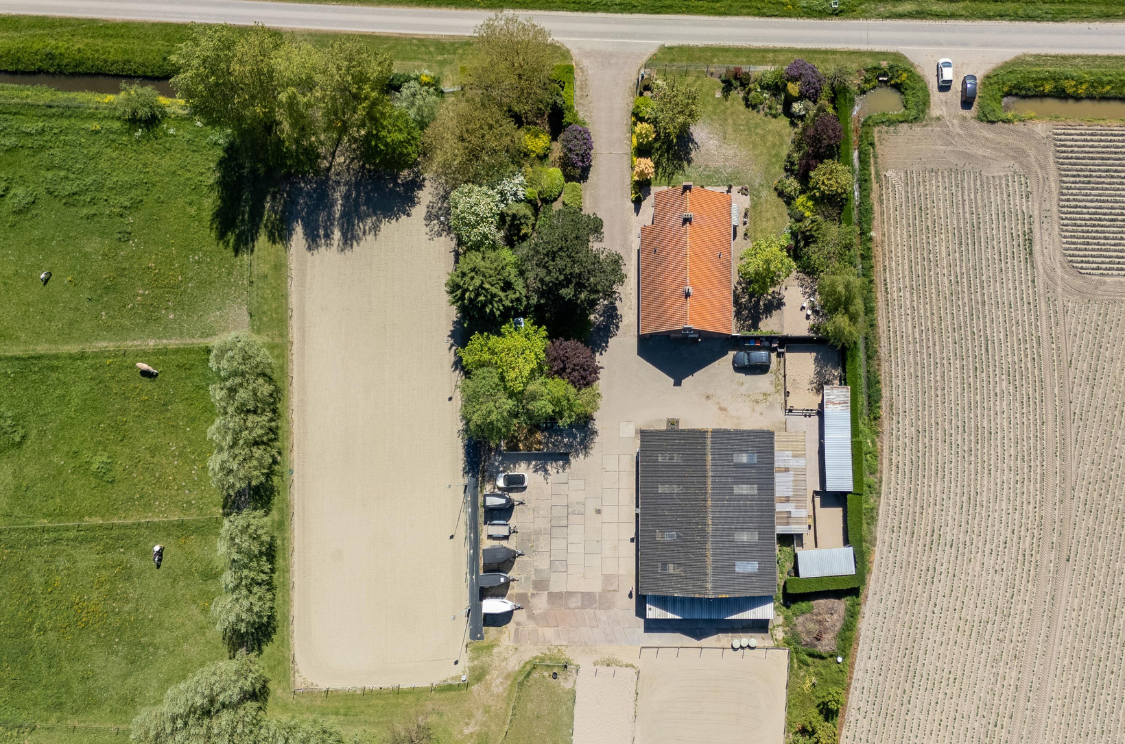 Vrijstaande woning te koop: Abbewerveweg 6, Zwartewaal