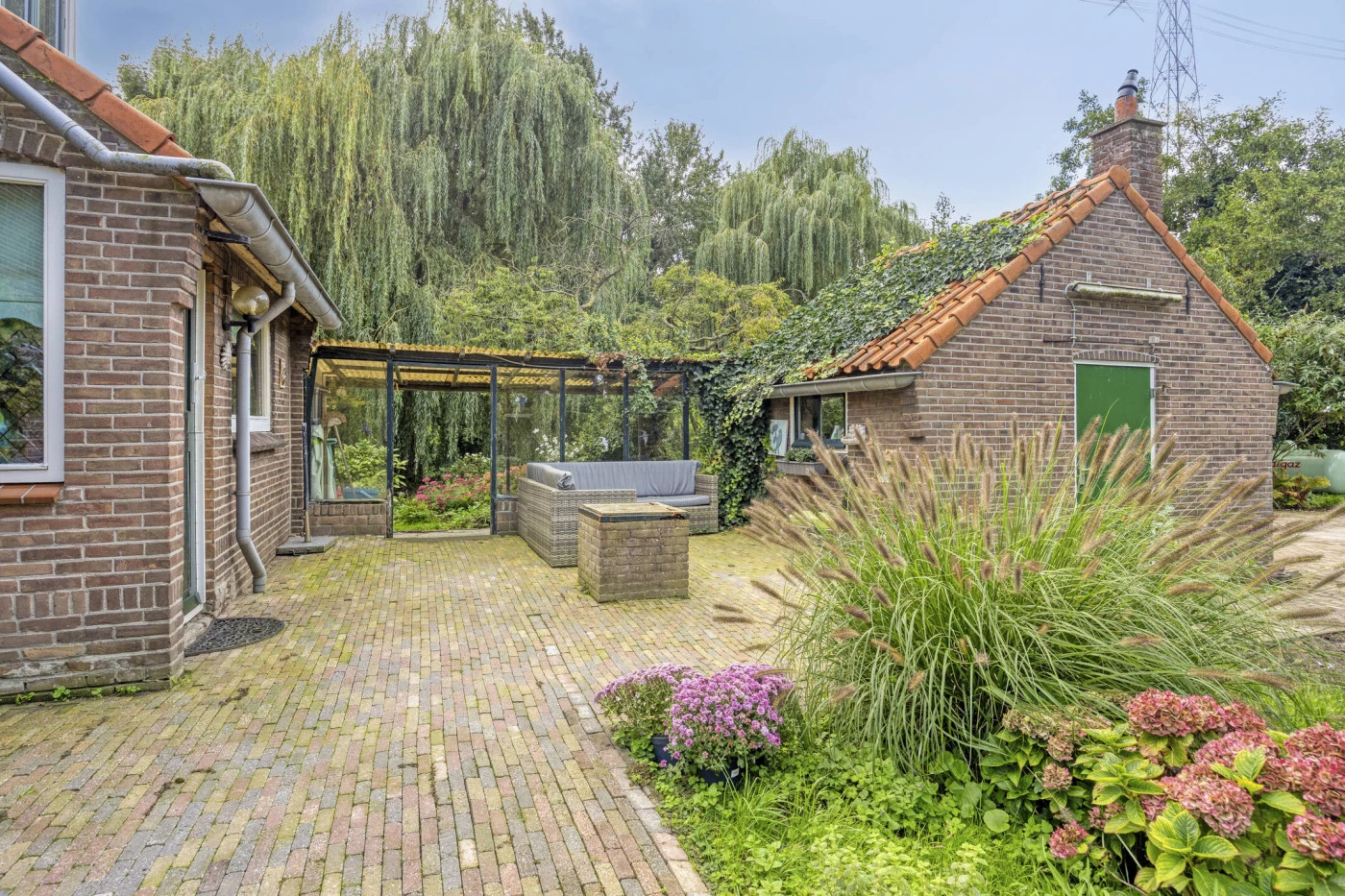 Vrijstaande woning te koop: Korte Welleweg 1, Zwartewaal