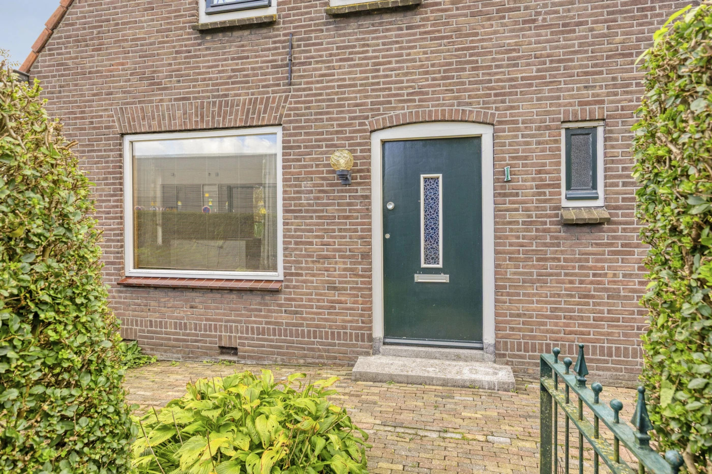 Vrijstaande woning te koop: Korte Welleweg 1, Zwartewaal