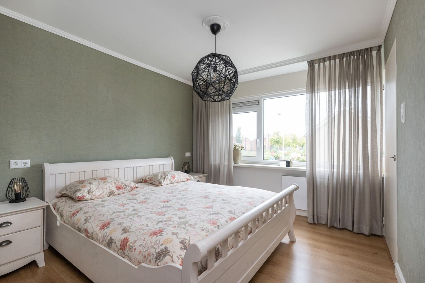 Tussenwoning te koop: Doetinchemsestraat 39, Middelharnis