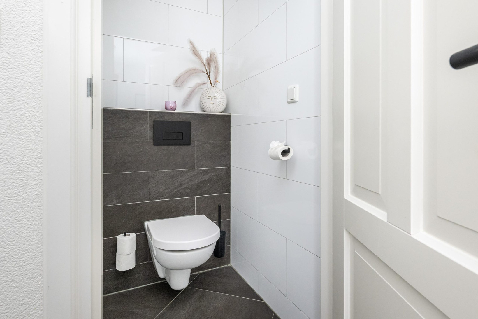 Tussenwoning te koop: Dirk Bosstraat 18, Middelharnis
