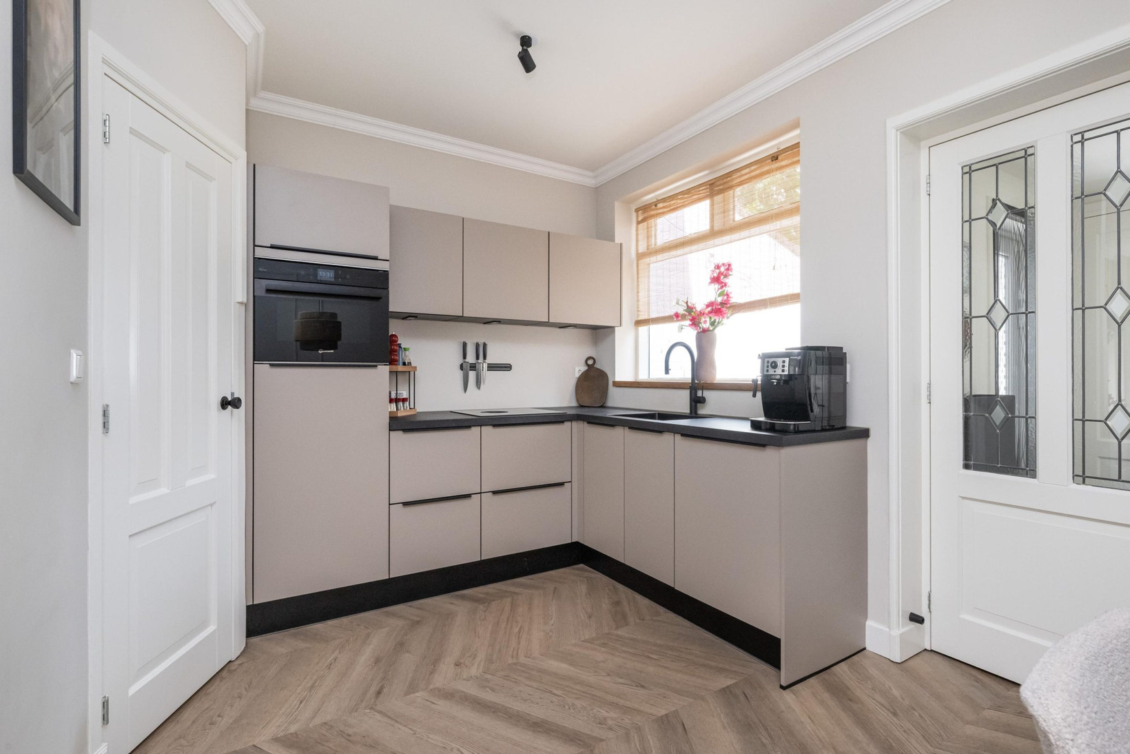 Tussenwoning te koop: Dirk Bosstraat 18, Middelharnis