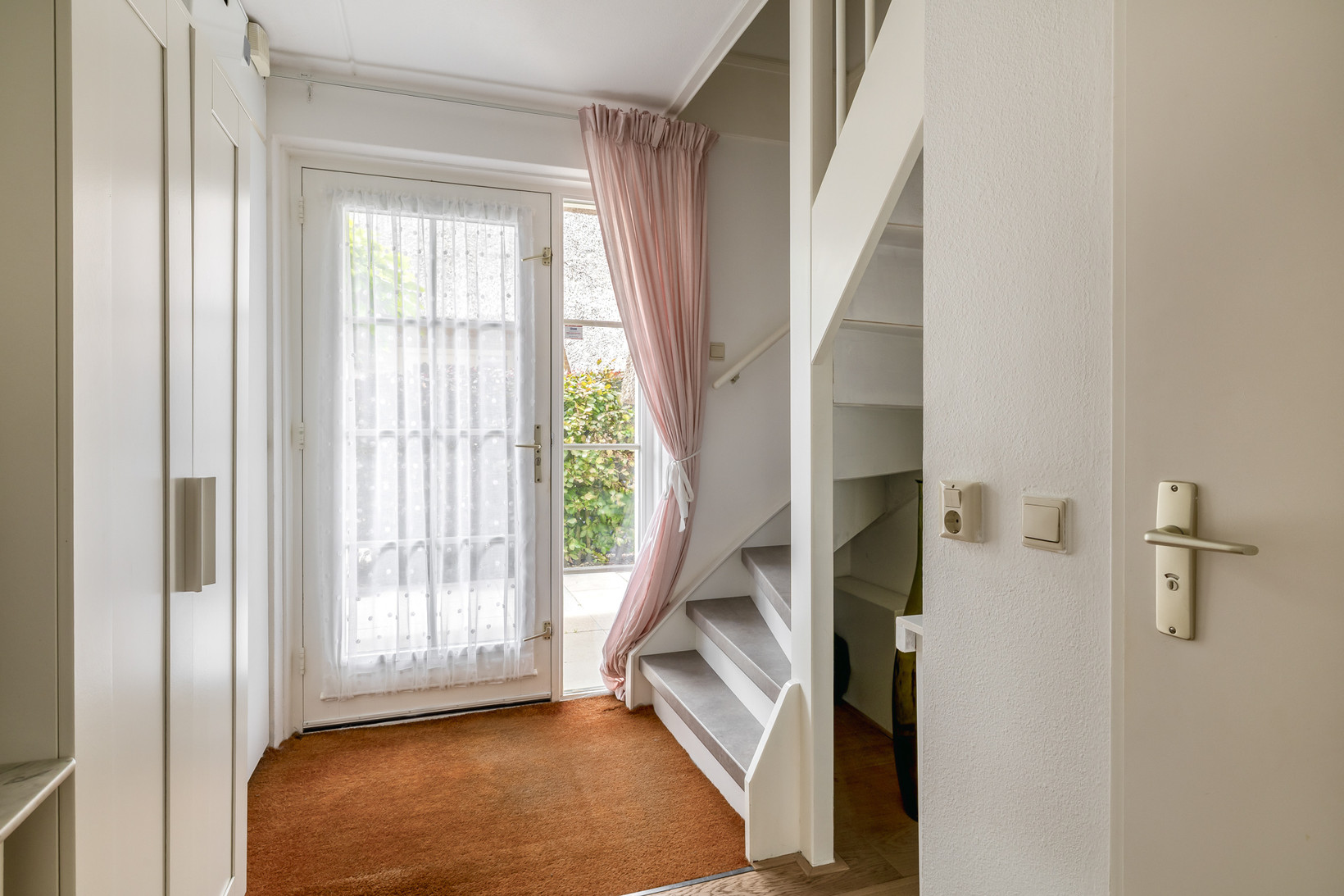 Vrijstaande woning te koop: Kadeweg 23, Middelharnis