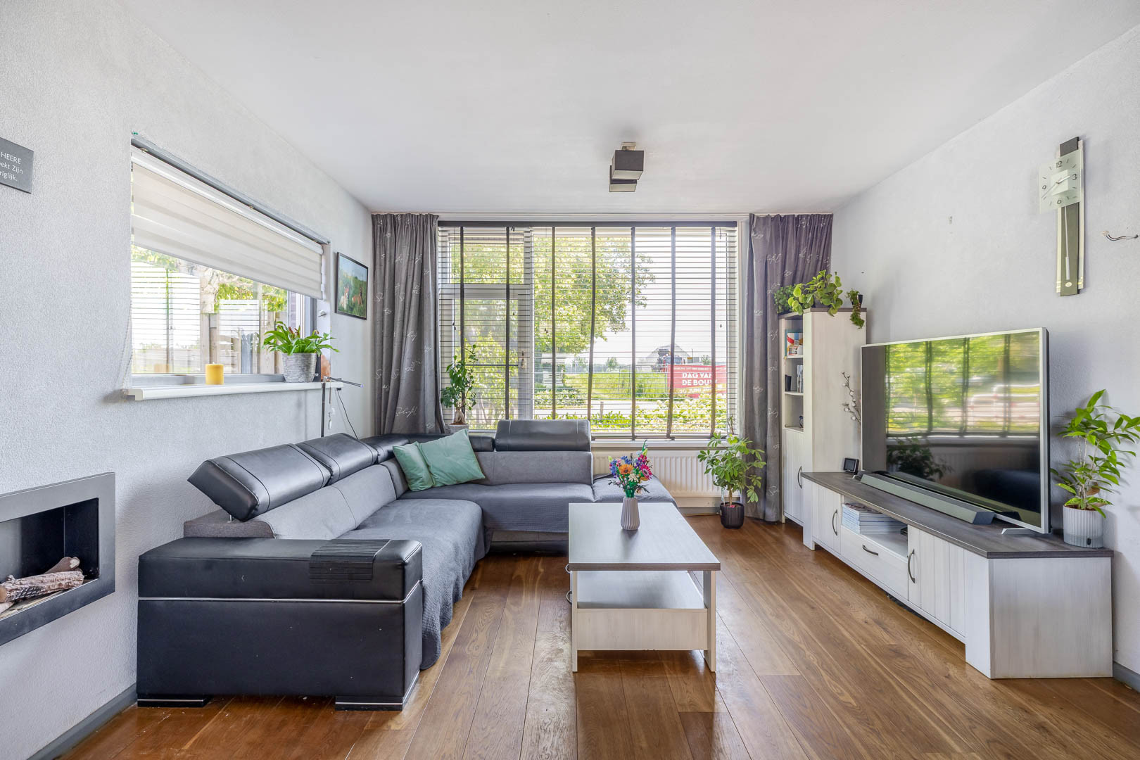 Hoekwoning te koop: Rottenburgseweg 98, Middelharnis