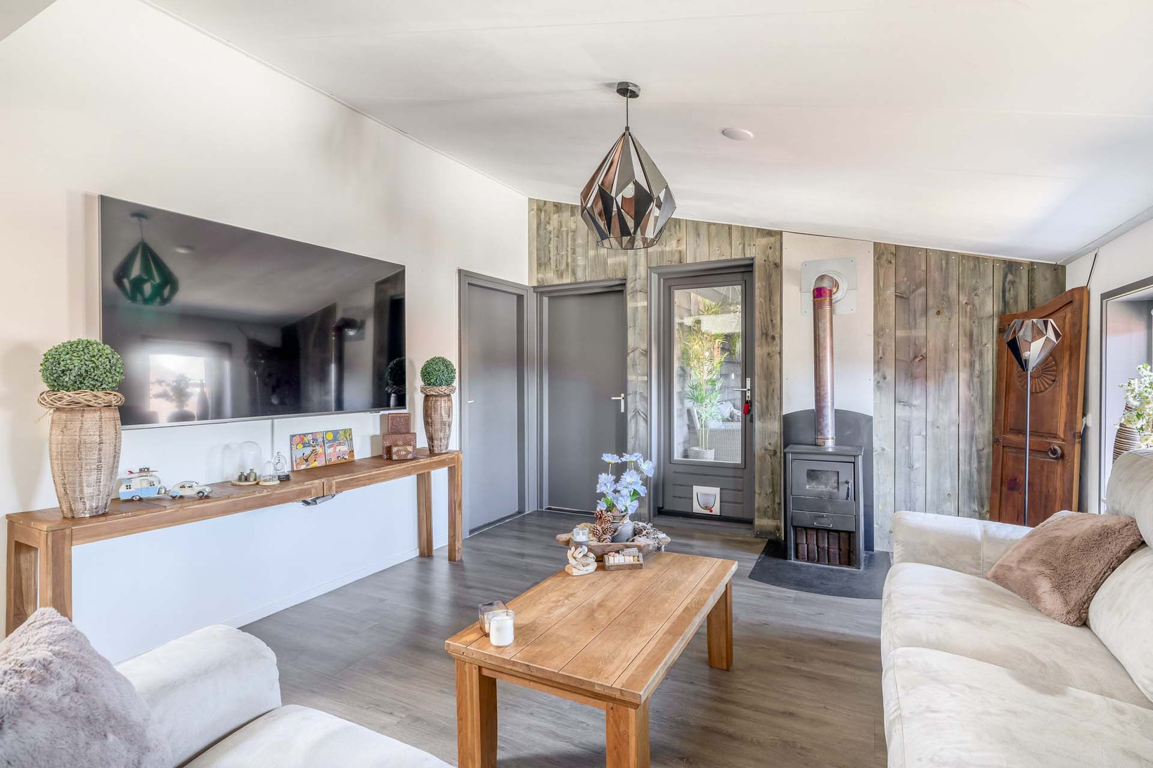 Tussenwoning te koop: Noordelijke Achterweg 12, Nieuwe-Tonge