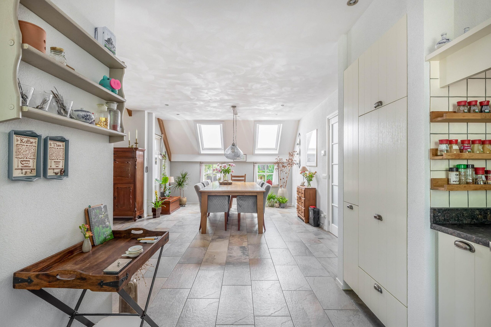 Twee-onder-één-kap te koop: Westdijk 21, Nieuwe-Tonge
