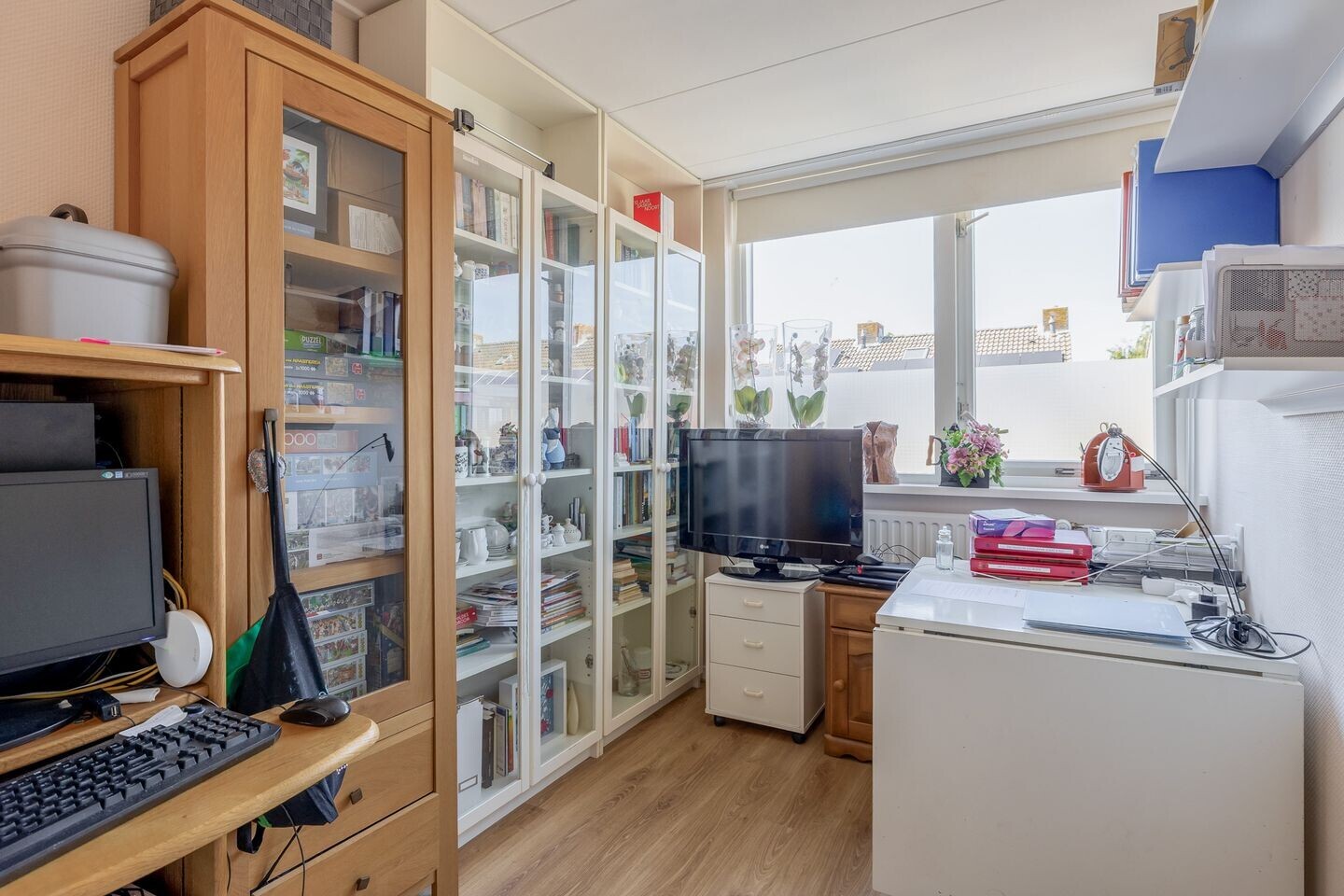 Hoekwoning te koop: Hertog Jan van Beierenlaan 37, Nieuwe-Tonge