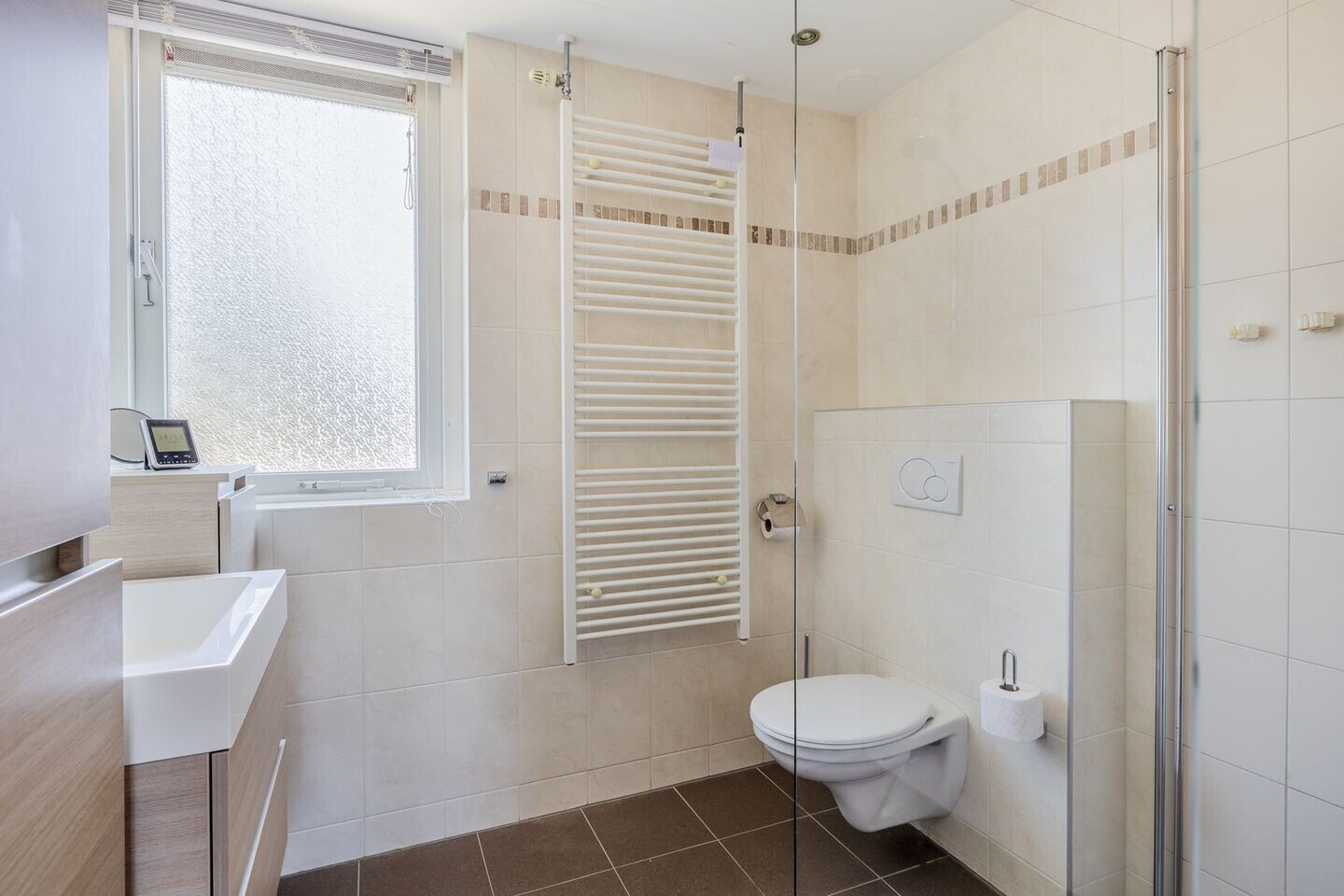 Hoekwoning te koop: Hertog Jan van Beierenlaan 37, Nieuwe-Tonge