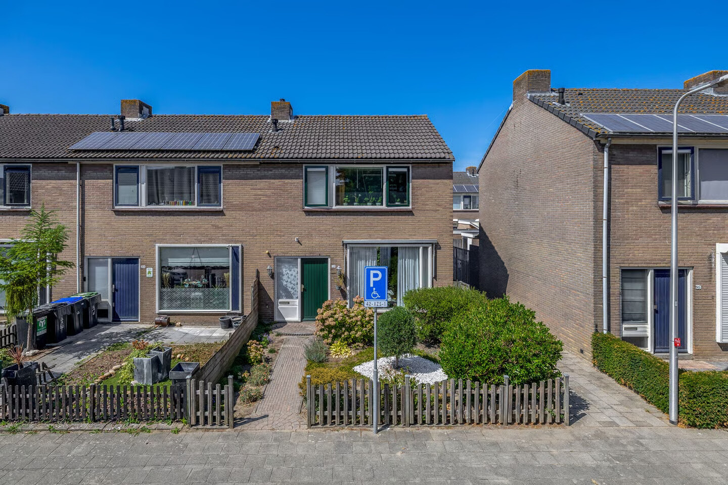 Hoekwoning te koop: Hertog Jan van Beierenlaan 37, Nieuwe-Tonge