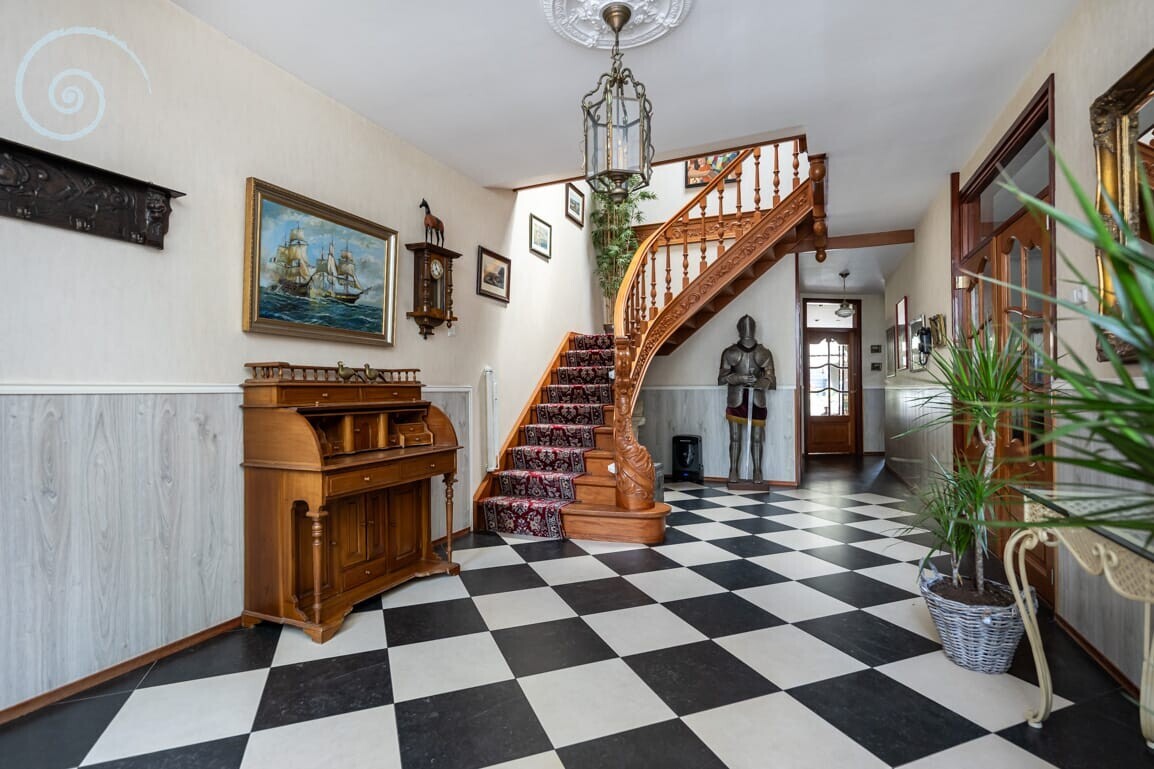 Tussenwoning te koop: Voorstraat 38, Sommelsdijk