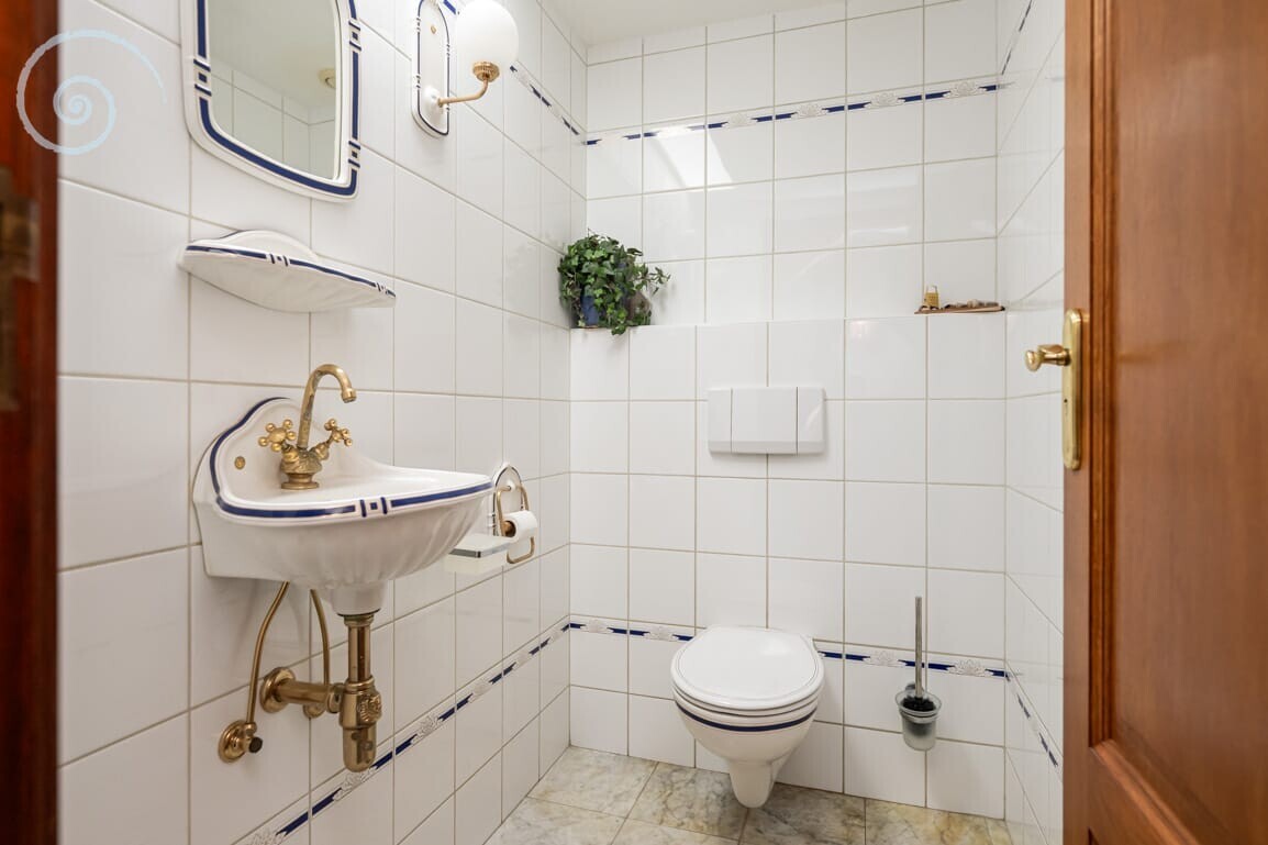 Tussenwoning te koop: Voorstraat 38, Sommelsdijk