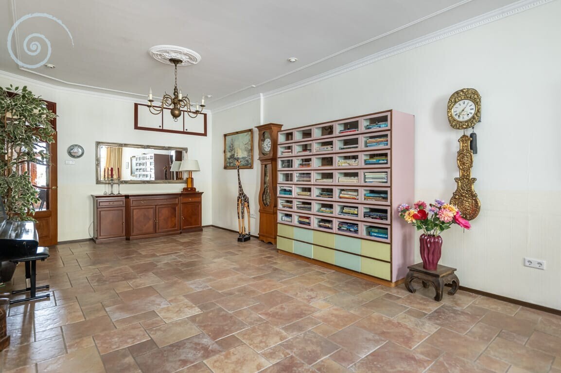 Tussenwoning te koop: Voorstraat 38, Sommelsdijk