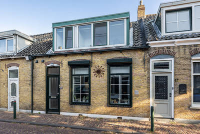 Weeshuisstraat 15