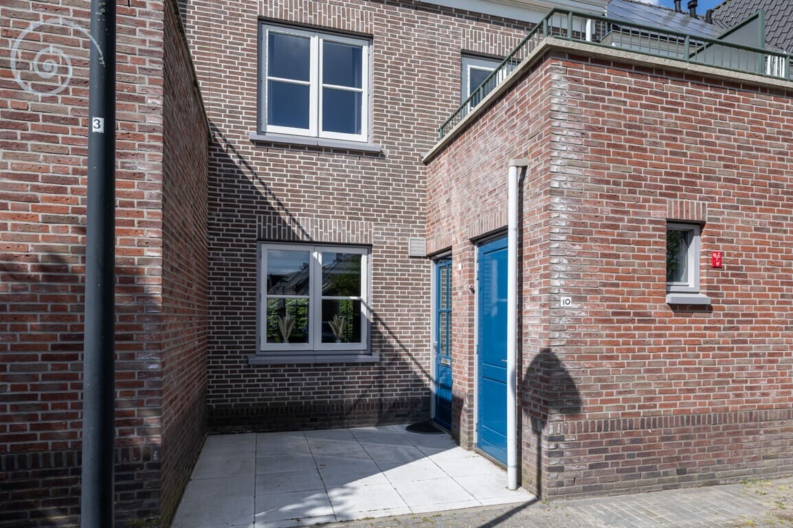 Tussenwoning te koop: Havenkom 10, Sommelsdijk