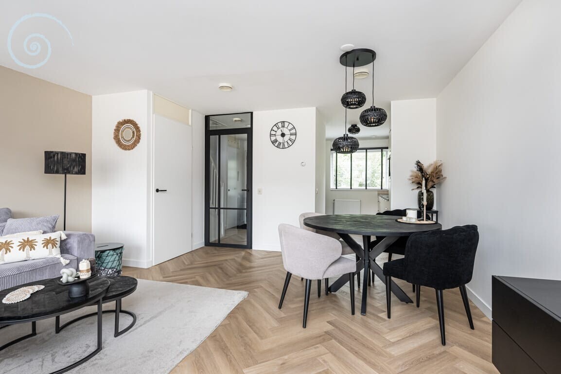 Tussenwoning te koop: Isaäc da Costastraat 33, Sommelsdijk