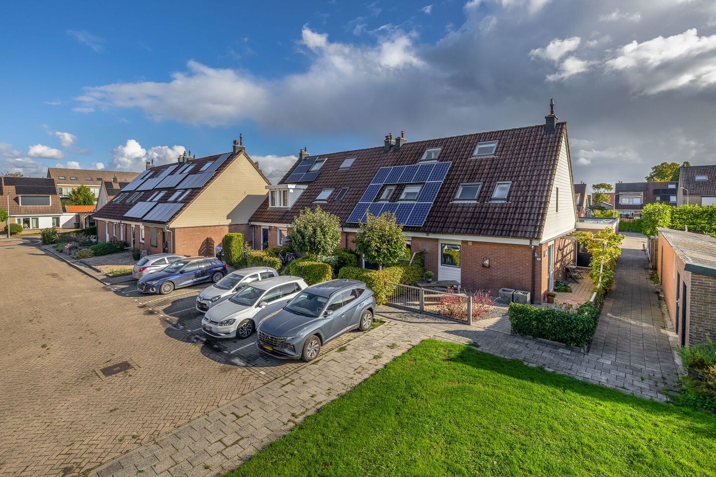 Hoekwoning te koop: Lijster 27, Sommelsdijk