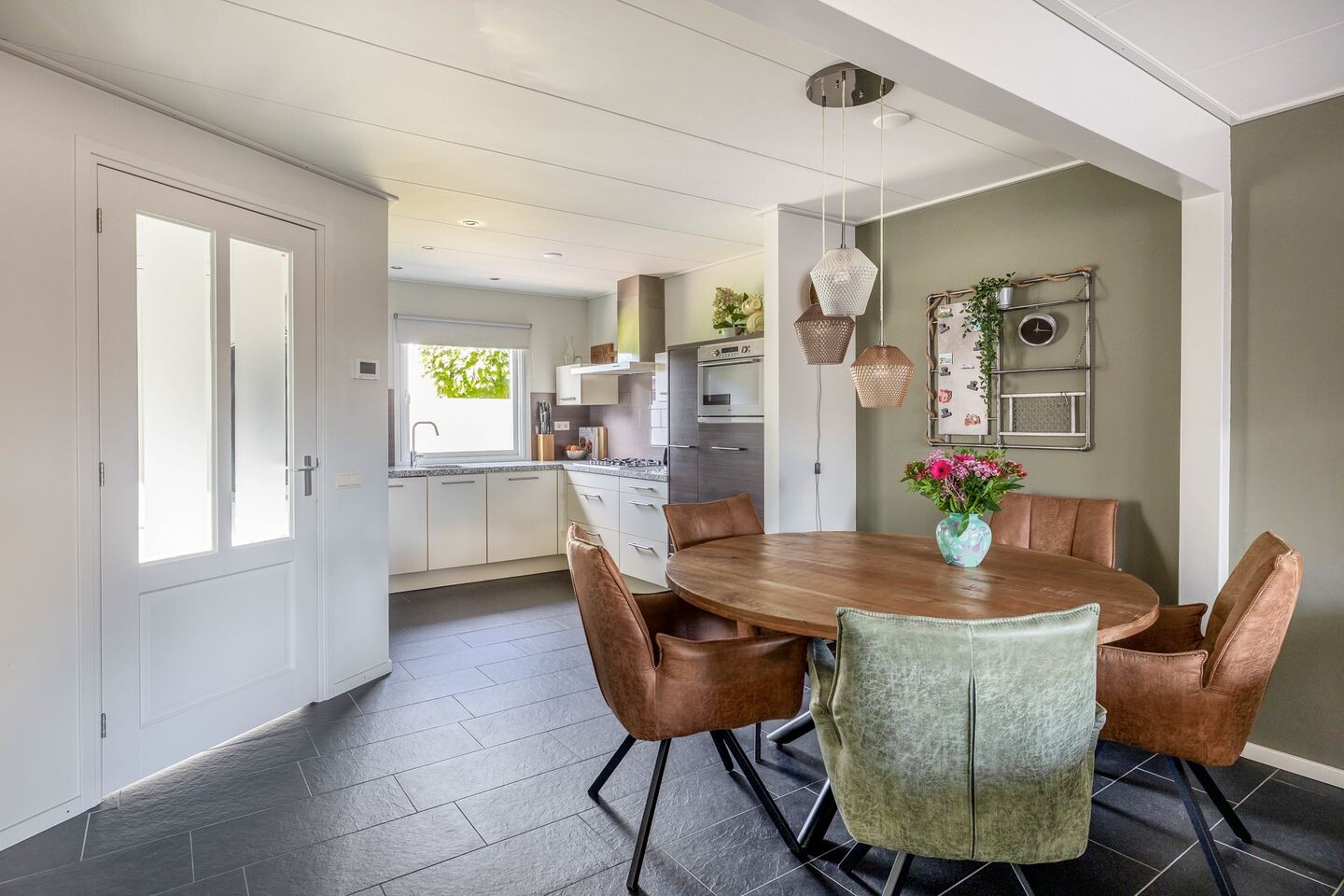 Hoekwoning te koop: Lijster 27, Sommelsdijk