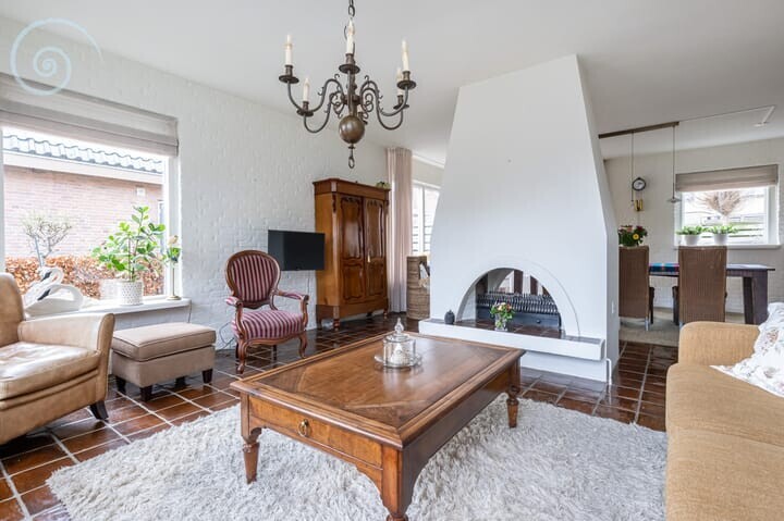 Vrijstaande woning te koop: Dorpsweg 85, Sommelsdijk