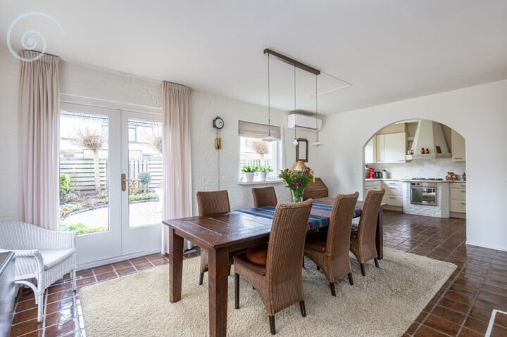 Vrijstaande woning te koop: Dorpsweg 85, Sommelsdijk