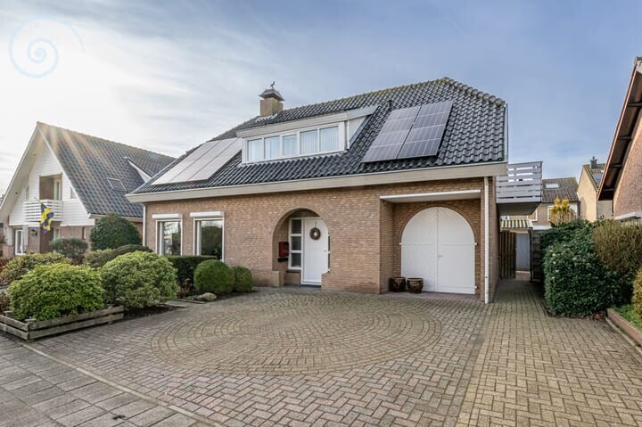 Vrijstaande woning te koop: Dorpsweg 85, Sommelsdijk