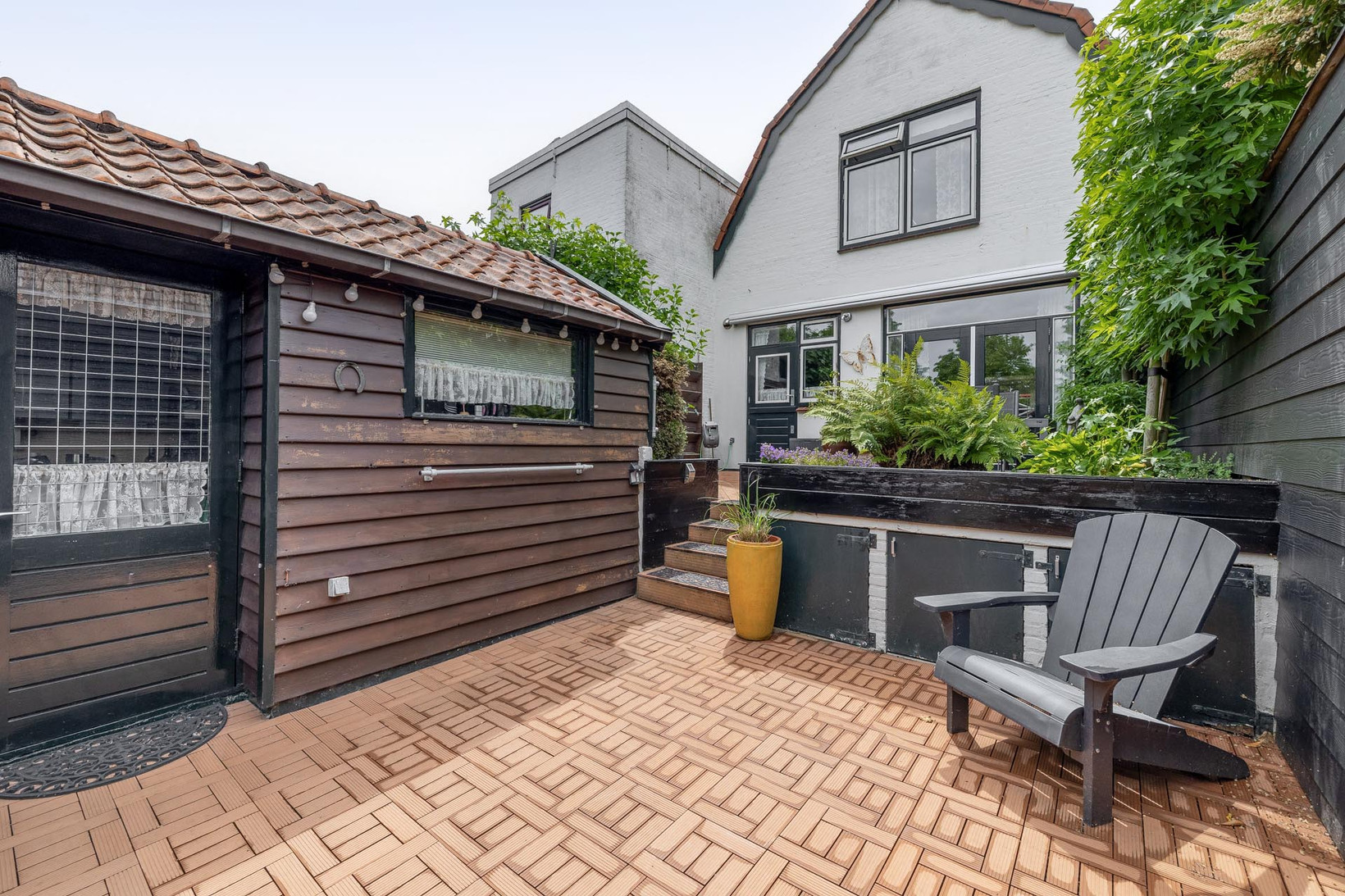 Tussenwoning te koop: Straatdijk 17, Dirksland