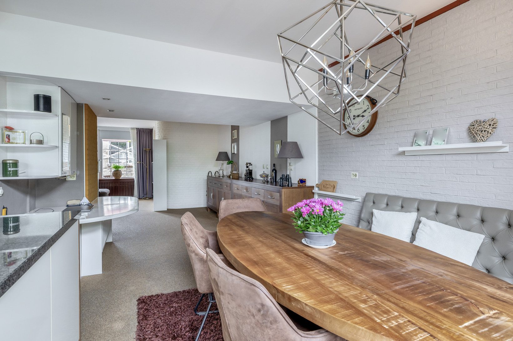 Tussenwoning te koop: Straatdijk 17, Dirksland