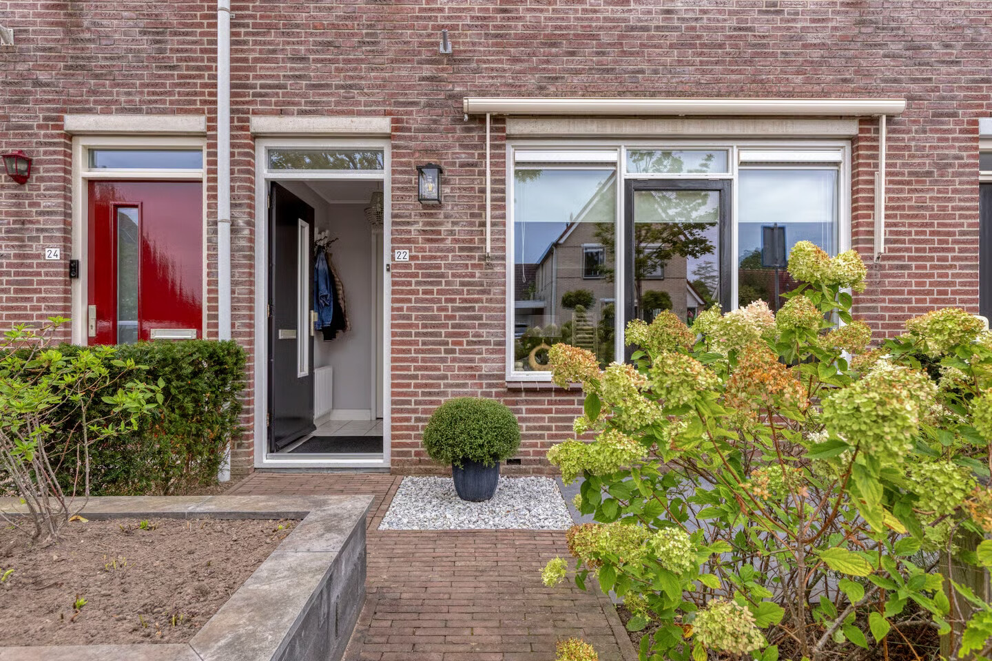 Tussenwoning te koop: Verdilaan 22, Dirksland