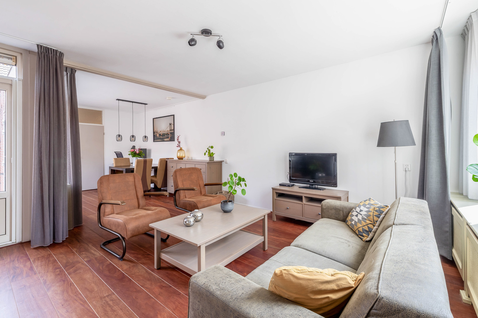 Appartement te koop: Esdoornhof 15, Dirksland