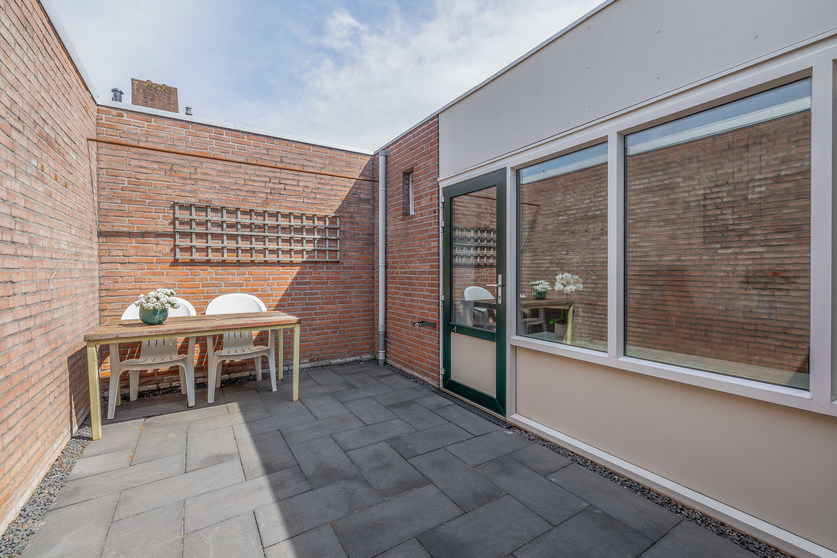 Appartement te koop: Esdoornhof 15, Dirksland