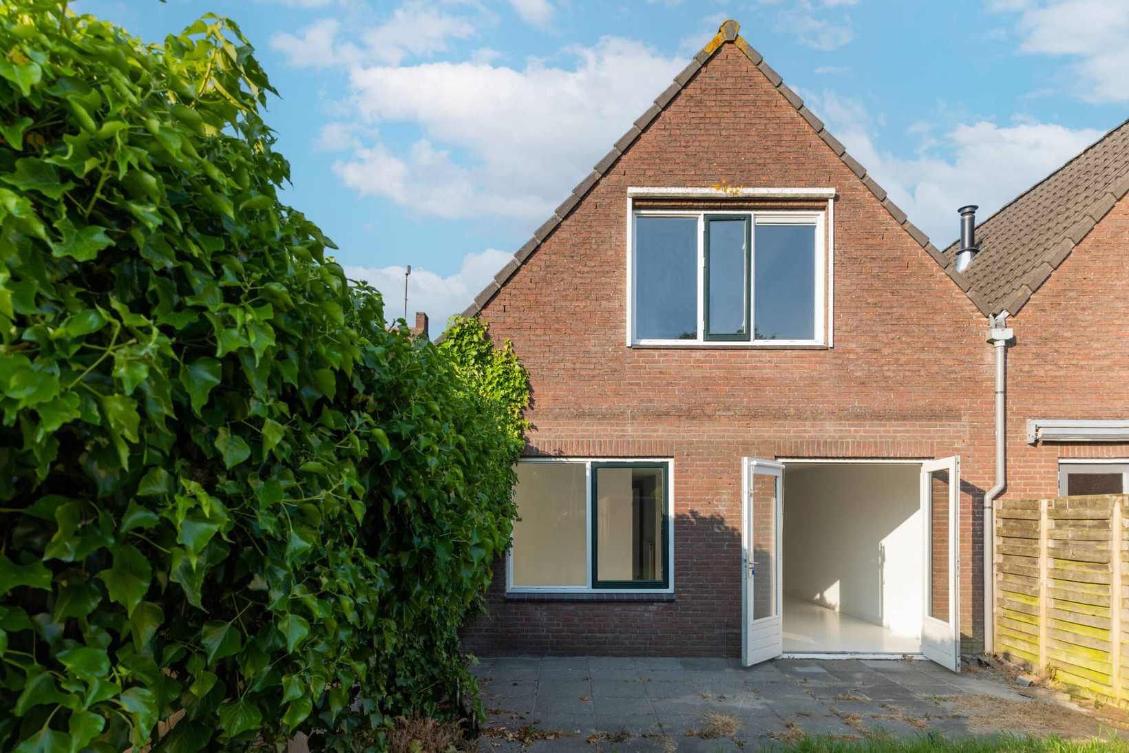 Hoekwoning te koop: Voorstraat 17A, Melissant