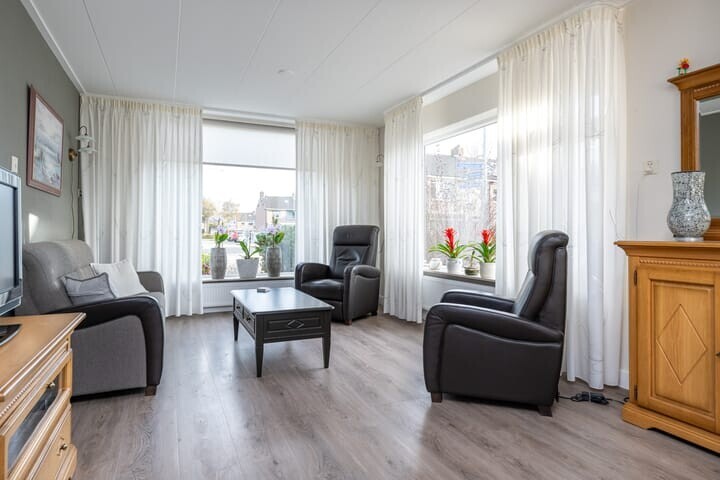 Vrijstaande woning te koop: Schoolstraat 57, Stellendam