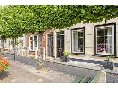 Voorstraat 19