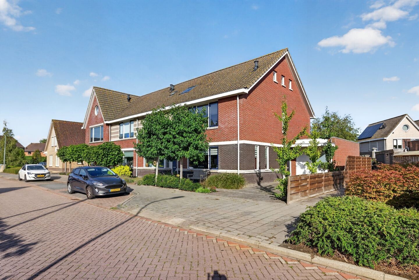 Hoekwoning te koop: Beresteyn 74, Goedereede