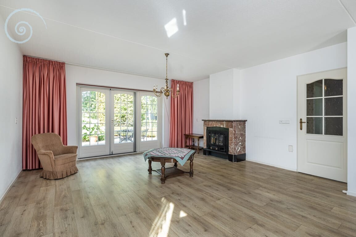 Vrijstaande woning te koop: Dirkdoensweg 13A, Ouddorp