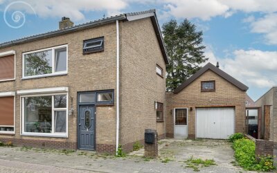 Zuiddijk 15