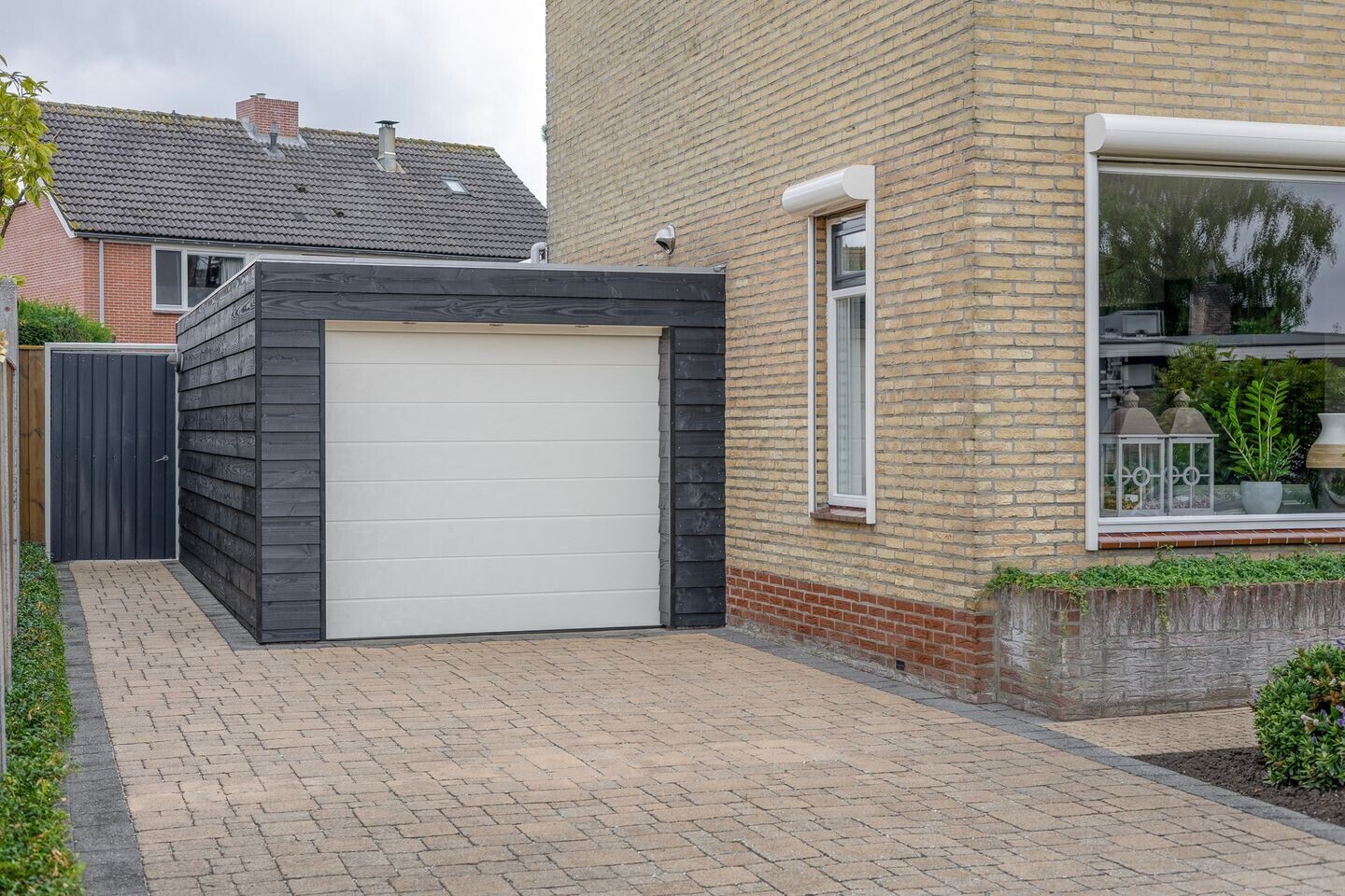 Hoekwoning te koop: Mariniersweg 10, Oude-Tonge