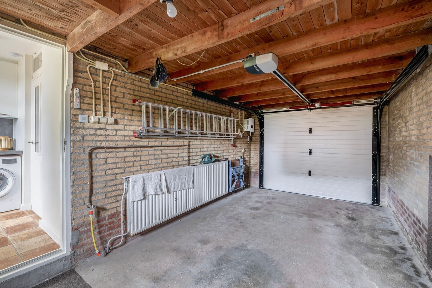 Hoekwoning te koop: Mariniersweg 10, Oude-Tonge