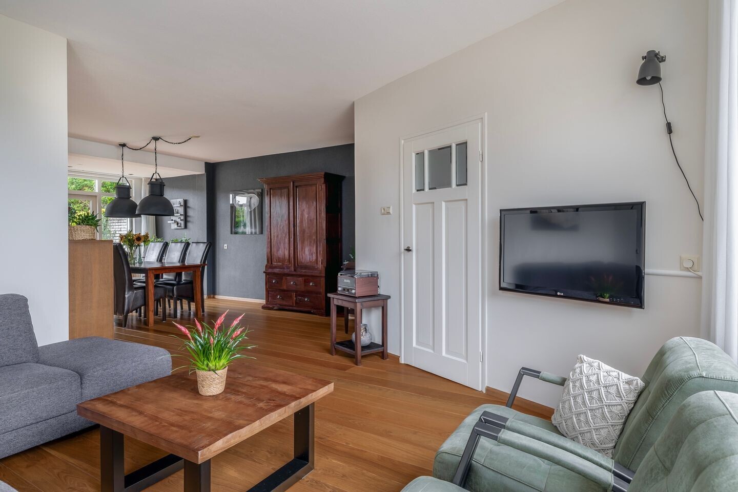 Hoekwoning te koop: Mariniersweg 10, Oude-Tonge