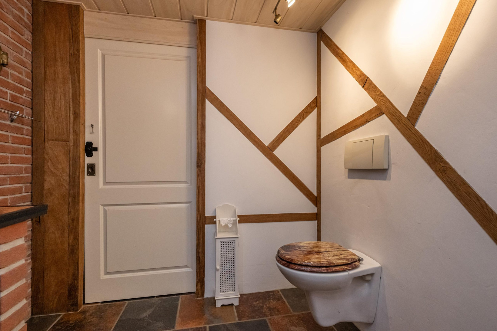 Vrijstaande woning te koop: Langstraat 42, Achthuizen